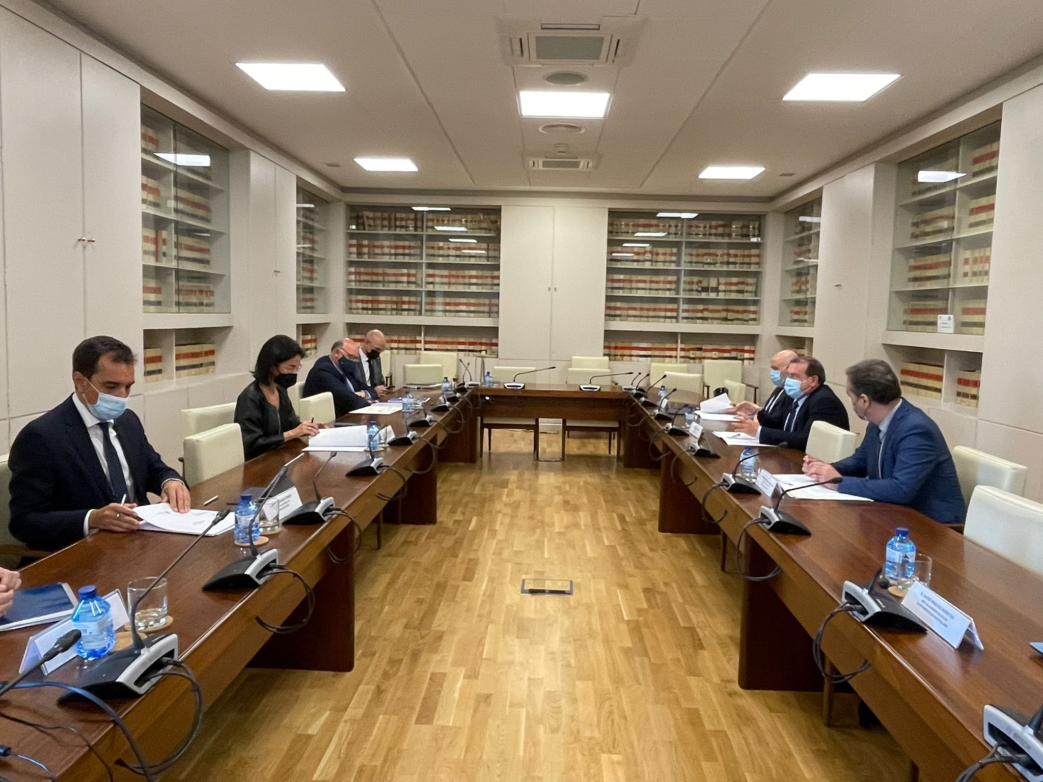 El Gobierno manifiesta su compromiso para retomar el estudio informativo de la A-43 por la provincia de Ciudad Real El Gobierno manifiesta su compromiso para retomar el estudio informativo de la A-43 por la provincia de Ciudad Real