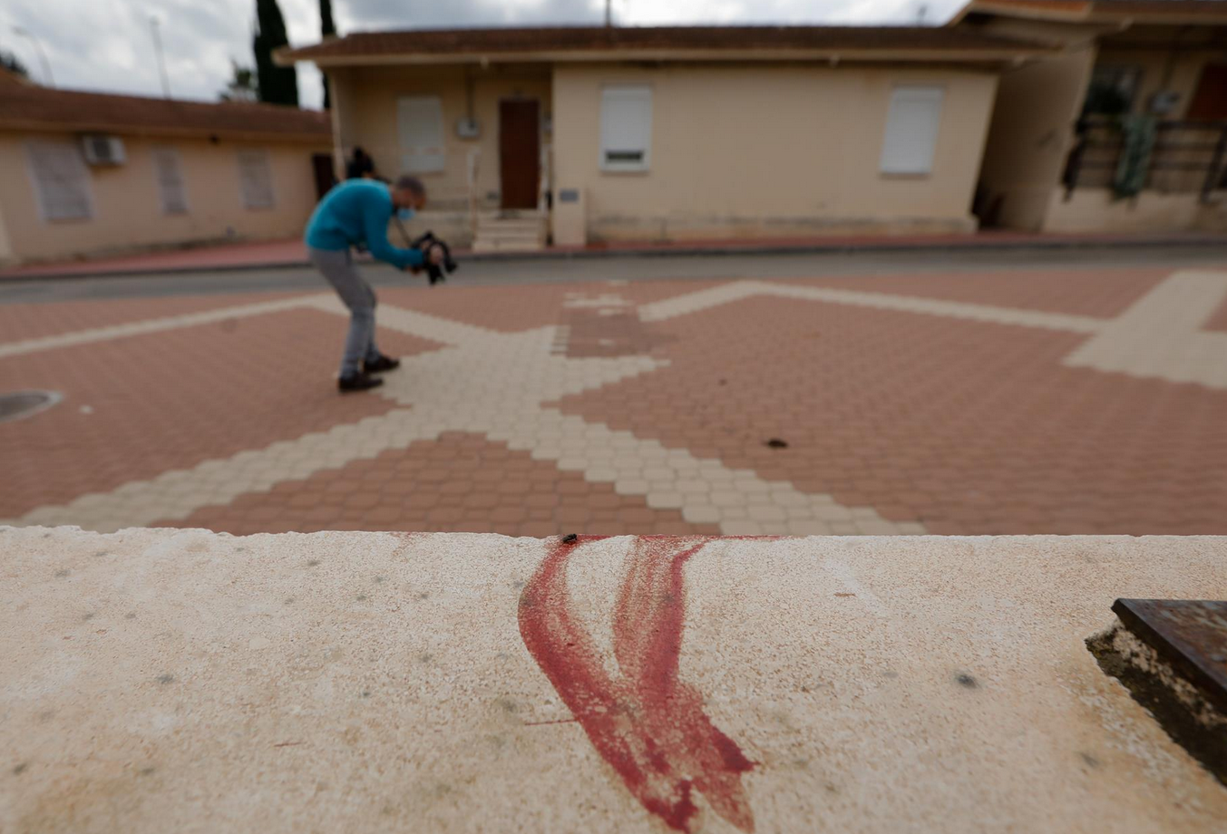 El detenido por matar a su padre en Campos del Río ya tuvo una orden de alejamiento de sus progenitores El detenido por matar a su padre en Campos del Río ya tuvo una orden de alejamiento de sus progenitores