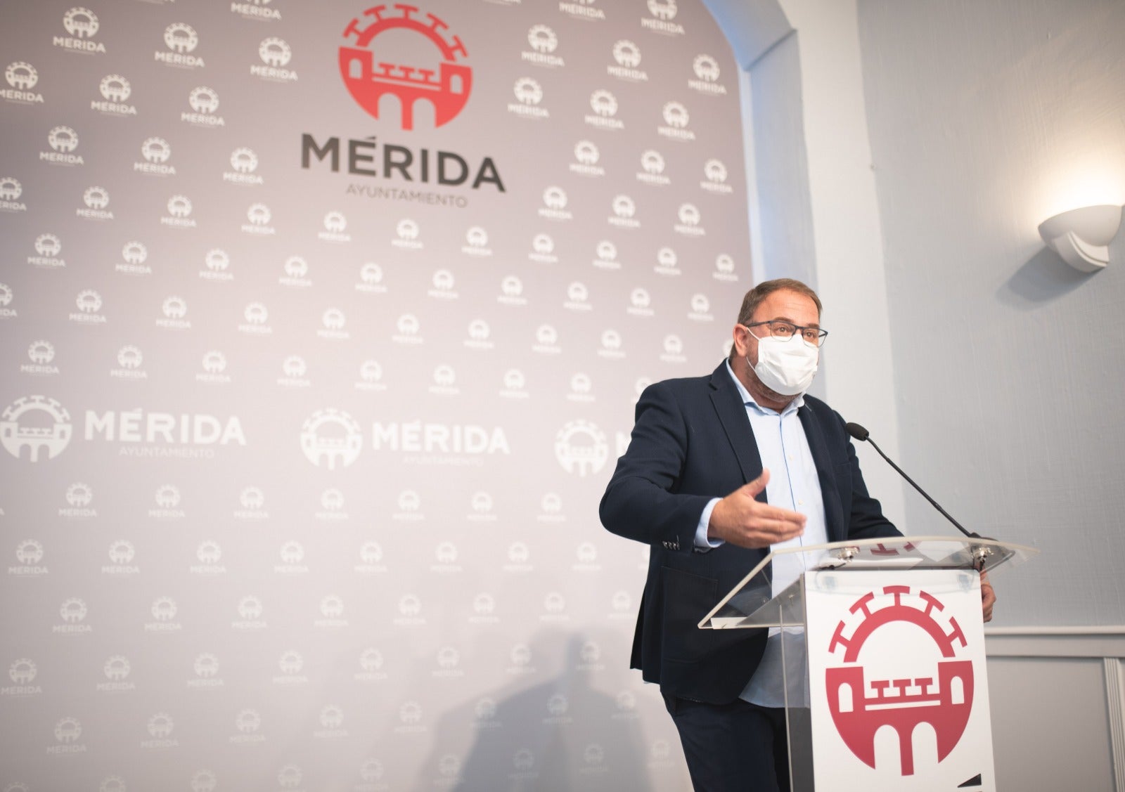 Osuna se muestra satisfecho por la licitación de las obras de la terminal de Expacio Mérida Osuna se muestra satisfecho por la licitación de las obras de la terminal de Expacio Mérida