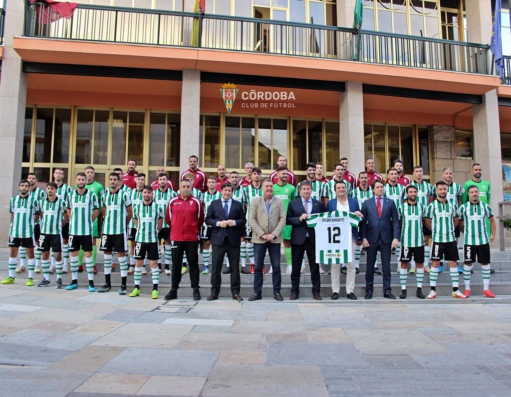 El Córdoba CF y el Ayuntamiento, de la mano El Córdoba CF y el Ayuntamiento, de la mano
