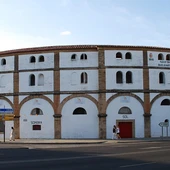Plaza de Toros Cáceres Plaza de Toros Cáceres