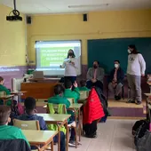 Recicla y reforesta en colegios Recicla y reforesta en colegios