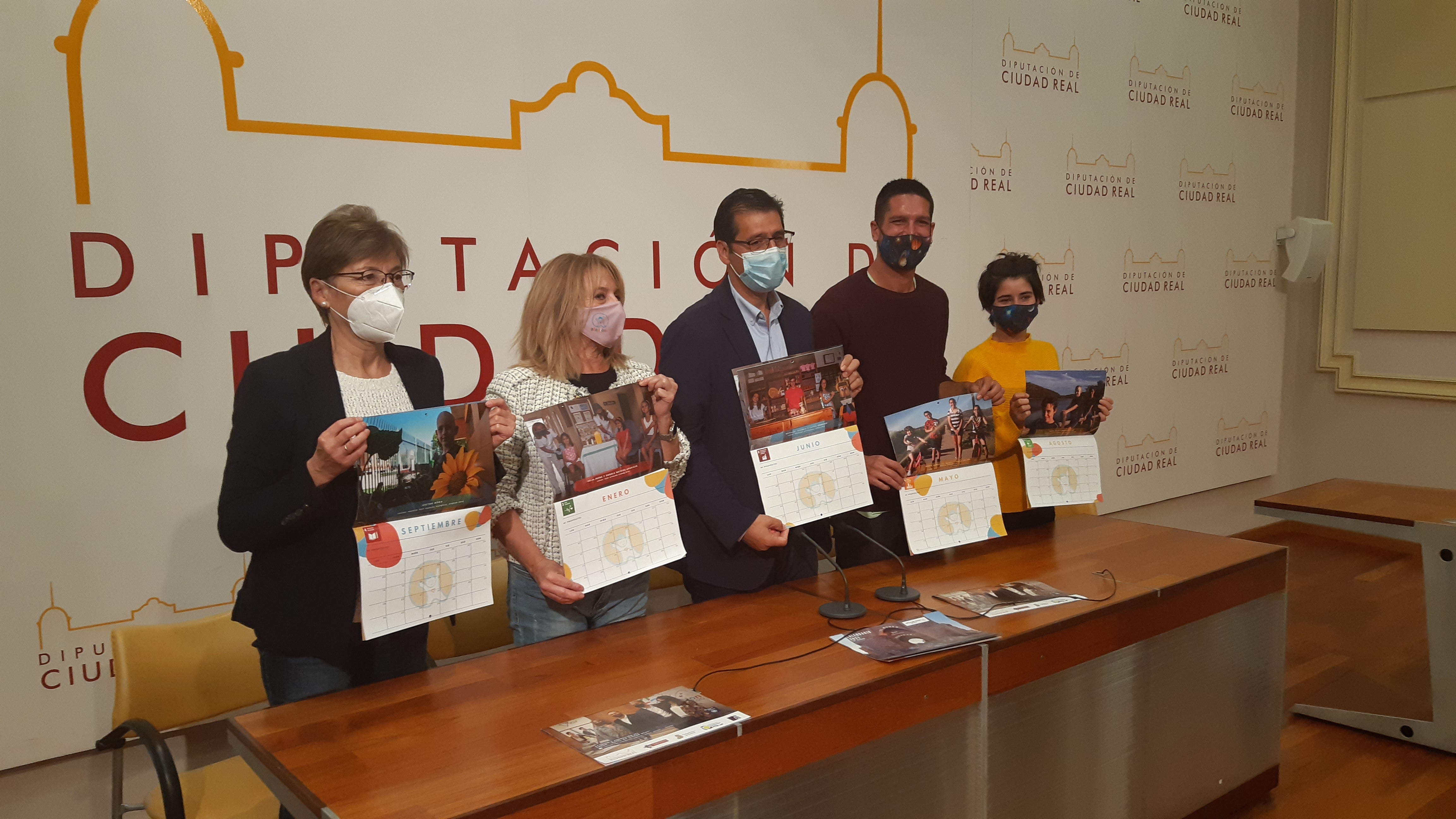 Editados 4.000 ejemplares del calendario solidario 2022 de Afanion Ciudad Real, dedicado a los Objetivos de Desarrollo Sostenible Editados 4.000 ejemplares del calendario solidario 2022 de Afanion Ciudad Real, dedicado a los Objetivos de Desarrollo Sostenible