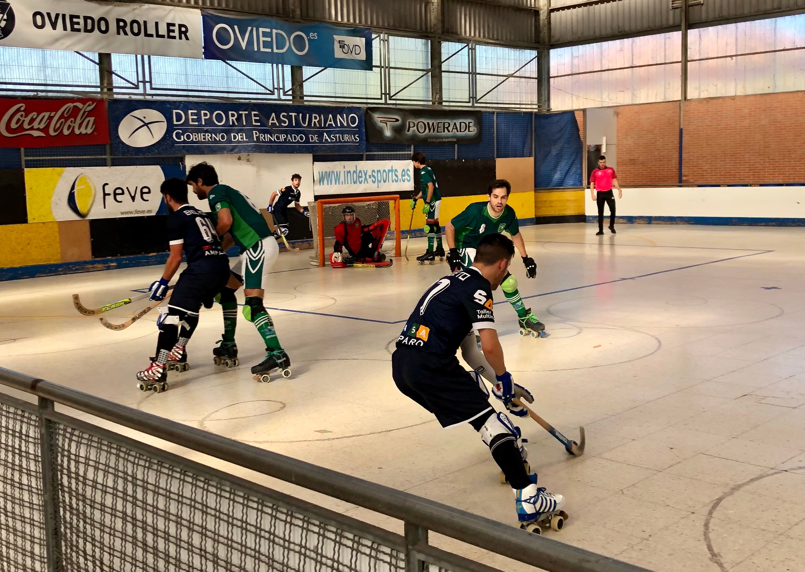 El Oviedo Roller apabulla a Urdaneta El Oviedo Roller apabulla a Urdaneta