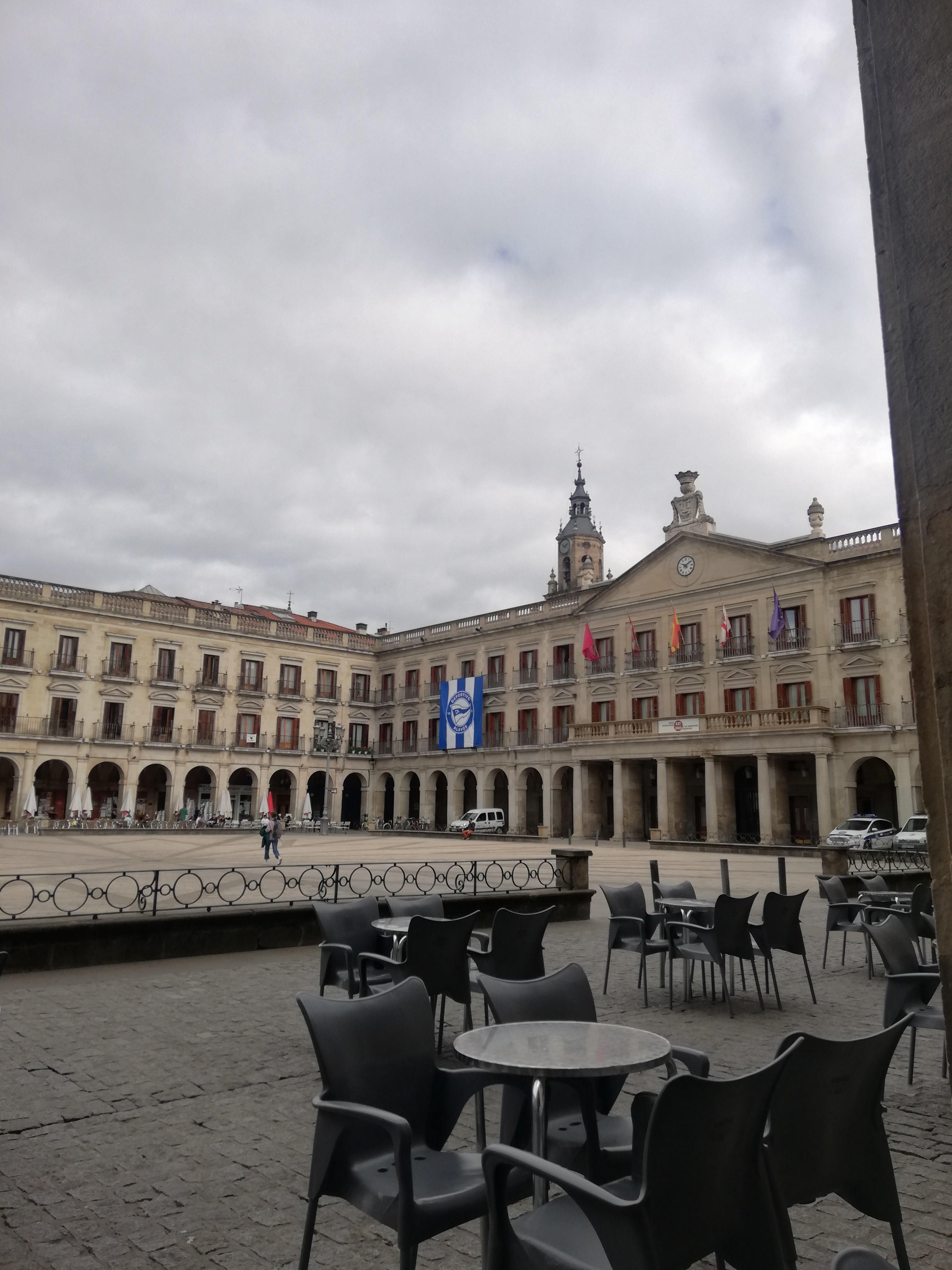 Más de Uno Álava ( 8:20) 26/10/2021 Más de Uno Álava ( 8:20) 26/10/2021