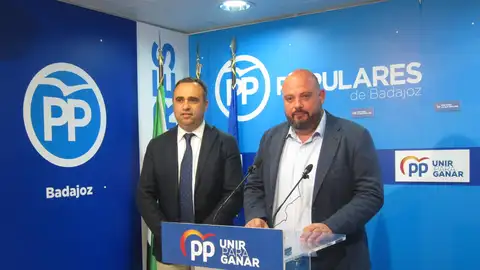 El PP de las provincias de Badajoz y Granada defiende la transformación de la N-432 en la futura A-81 Badajoz