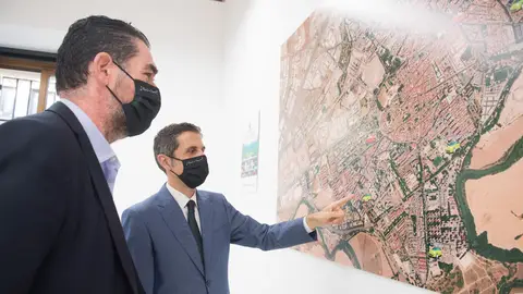 Alcalá de Henares presenta su Plan Municipal de Aparcamientos Alcalá de Henares presenta su Plan Municipal de Aparcamientos