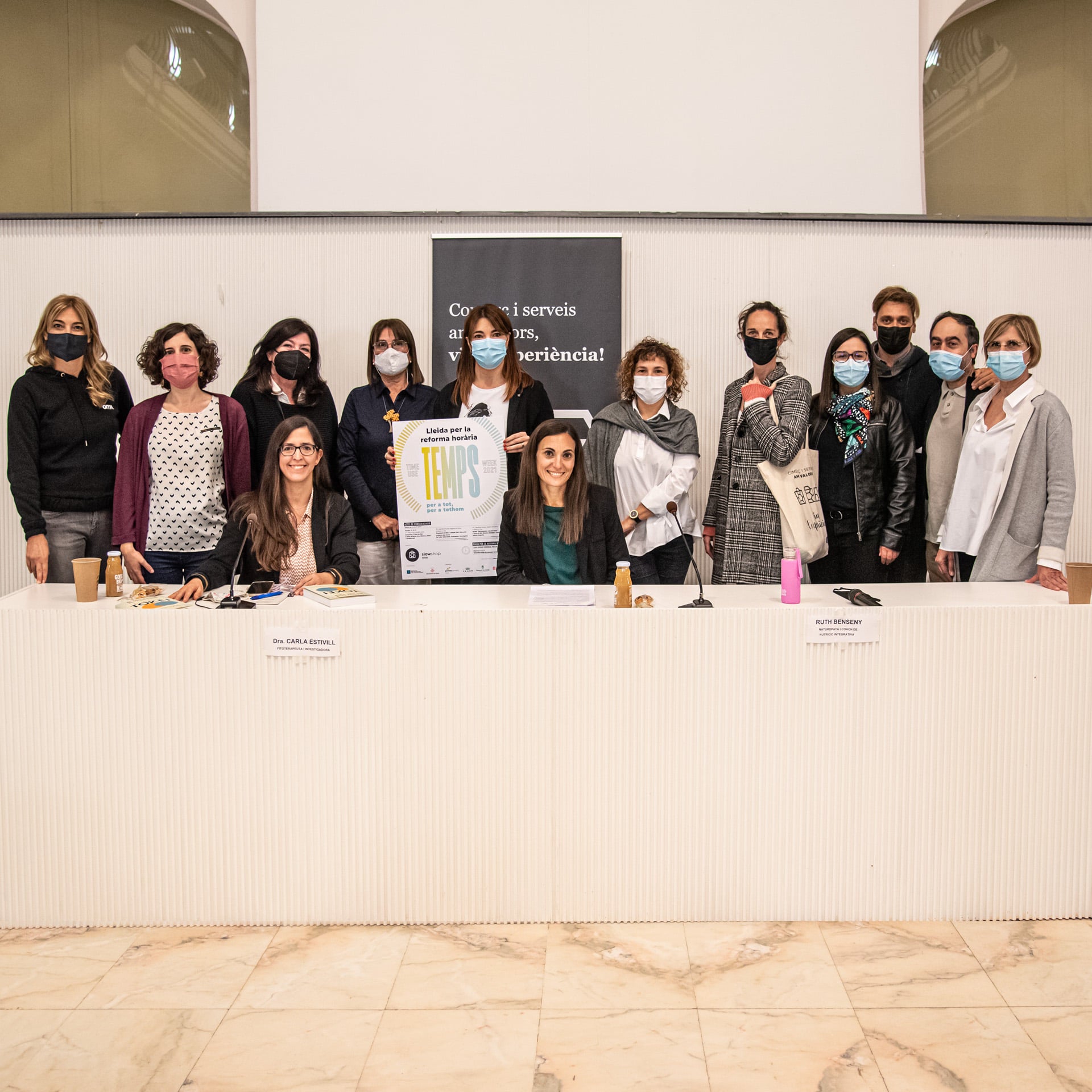 Més d'un centenar de comerços, empreses i serveis de Lleida s'adhereixen a la Diada per la Reforma Horària i avui tancaran a les 19h Més d'un centenar de comerços, empreses i serveis de Lleida s'adhereixen a la Diada per la Reforma Horària i avui tancaran a les 19h