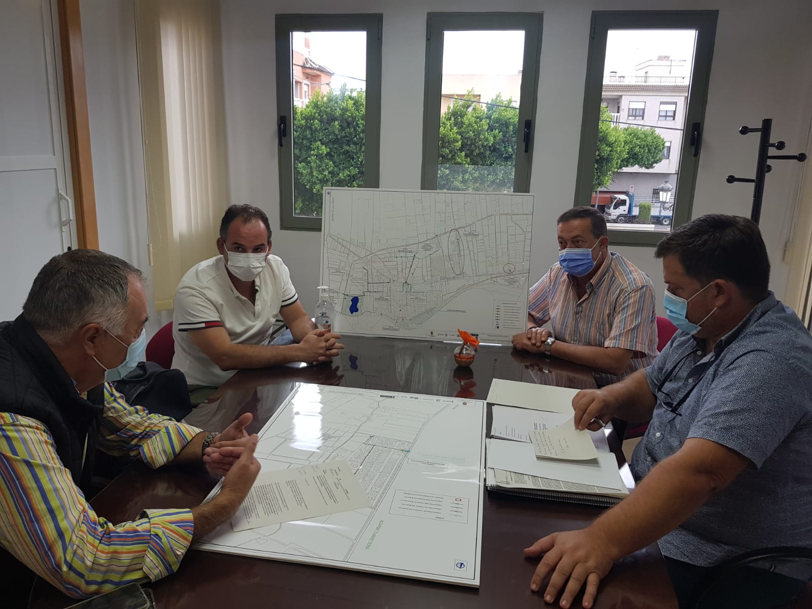 El director de la Oficina del Plan Vega Renhace culmina en Formentera la ronda de reuniones en la comarca El director de la Oficina del Plan Vega Renhace culmina en Formentera la ronda de reuniones en la comarca