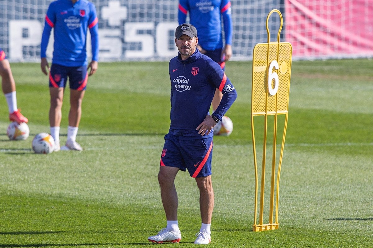 Simeone: "No tengo compromiso con nadie" Simeone: "No tengo compromiso con nadie"