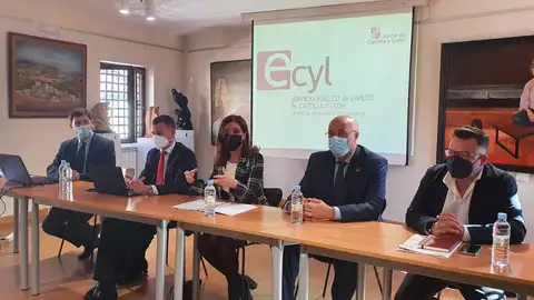 La Consejería de Empleo e Industria destina en Palencia cerca de 2,4 millones a los nuevos programas mixtos de formación y empleo Empleo