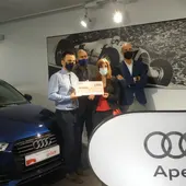 Natividad Cid Borrajo, gañadora do sorteo do desconto de 6.000 euros do 12º Salón do Automóbil Natividad Cid Borrajo, gañadora do sorteo do desconto de 6.000 euros do 12º Salón do Automóbil