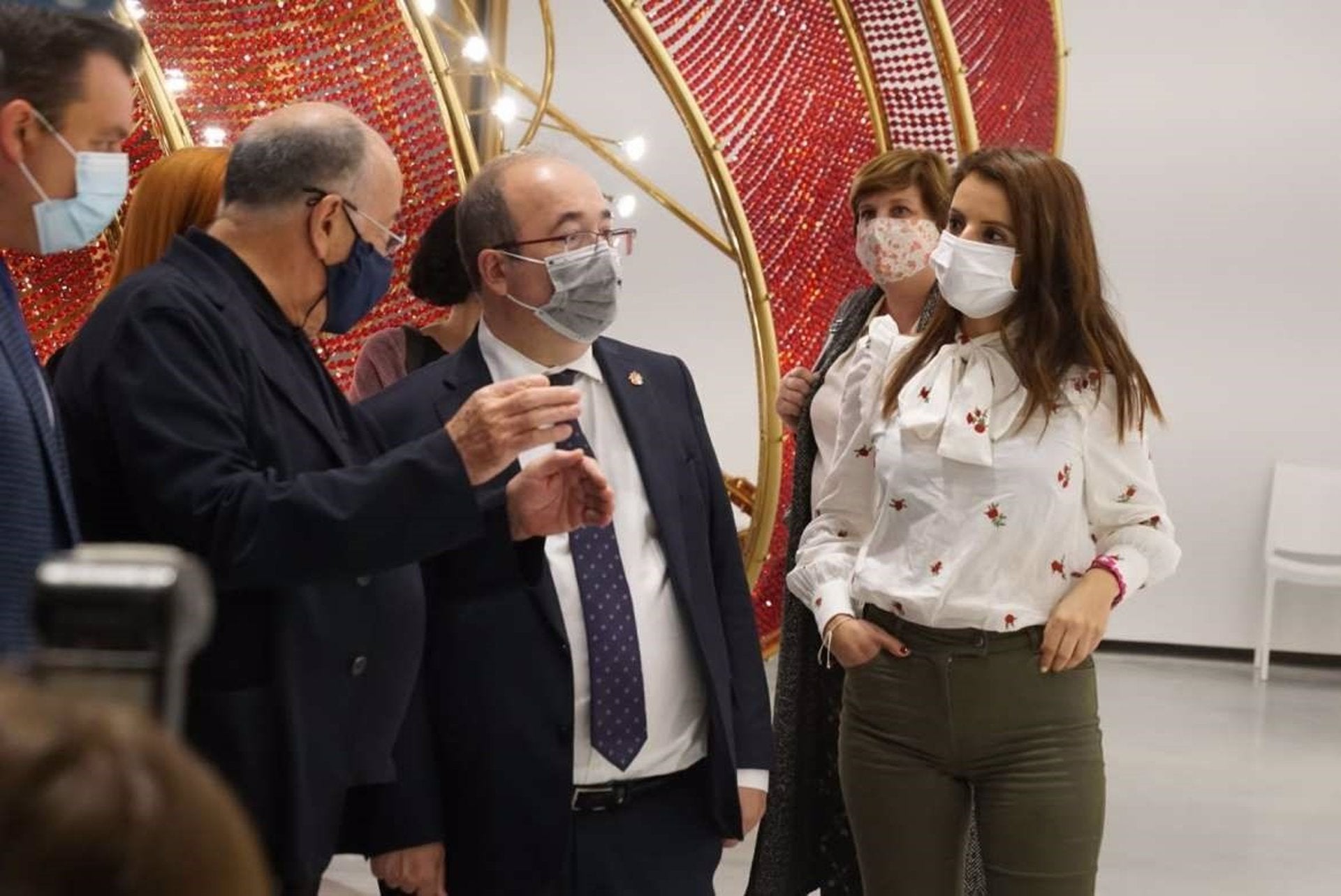 El ministro de Cultura visita el Museo Helga de Alvear de Cáceres El ministro de Cultura visita el Museo Helga de Alvear de Cáceres