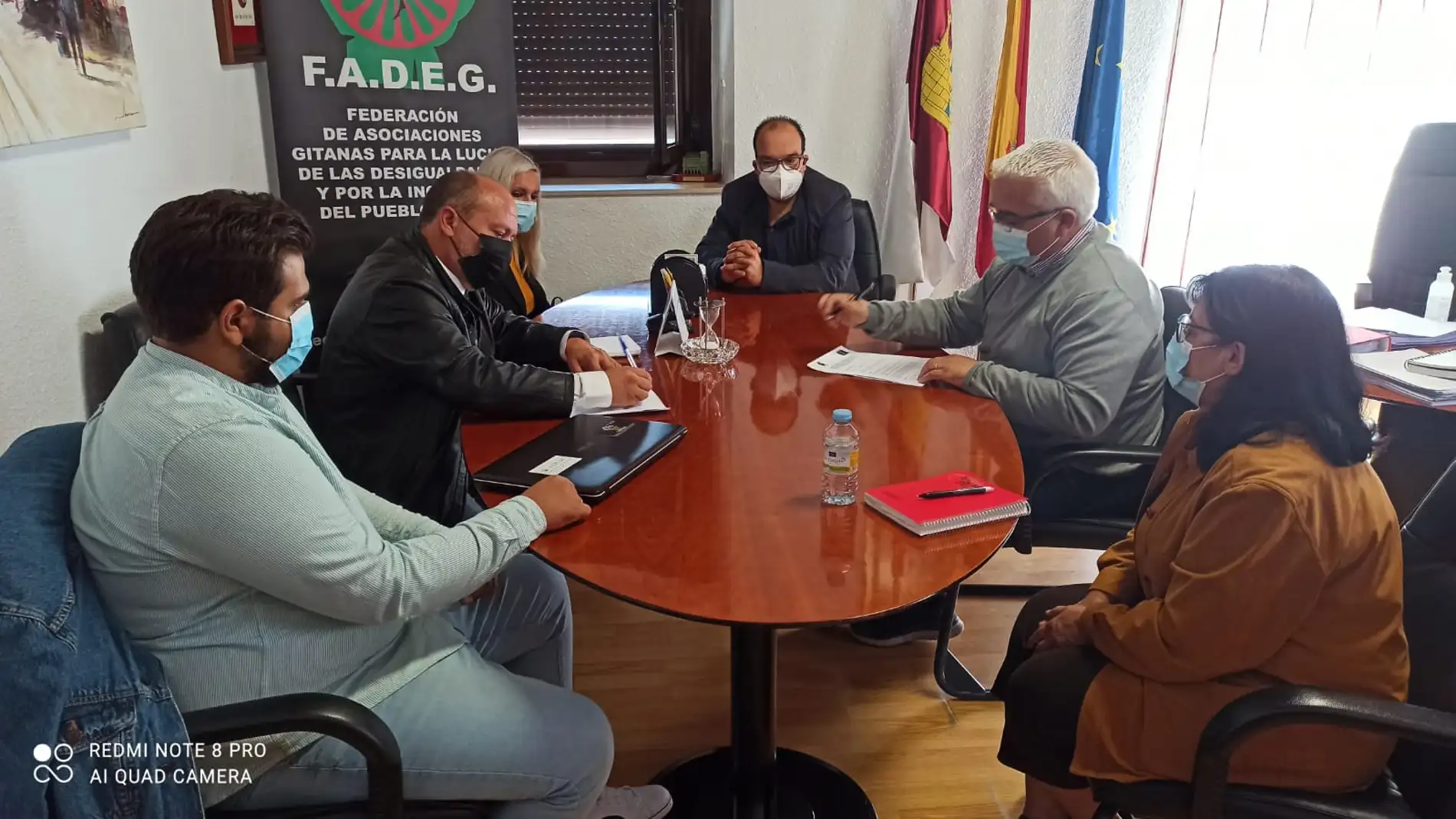 El Alcalde Carlos Ortíz, ha firmado el convenio de colaboración con la Federación de Asociaciones Gitanas