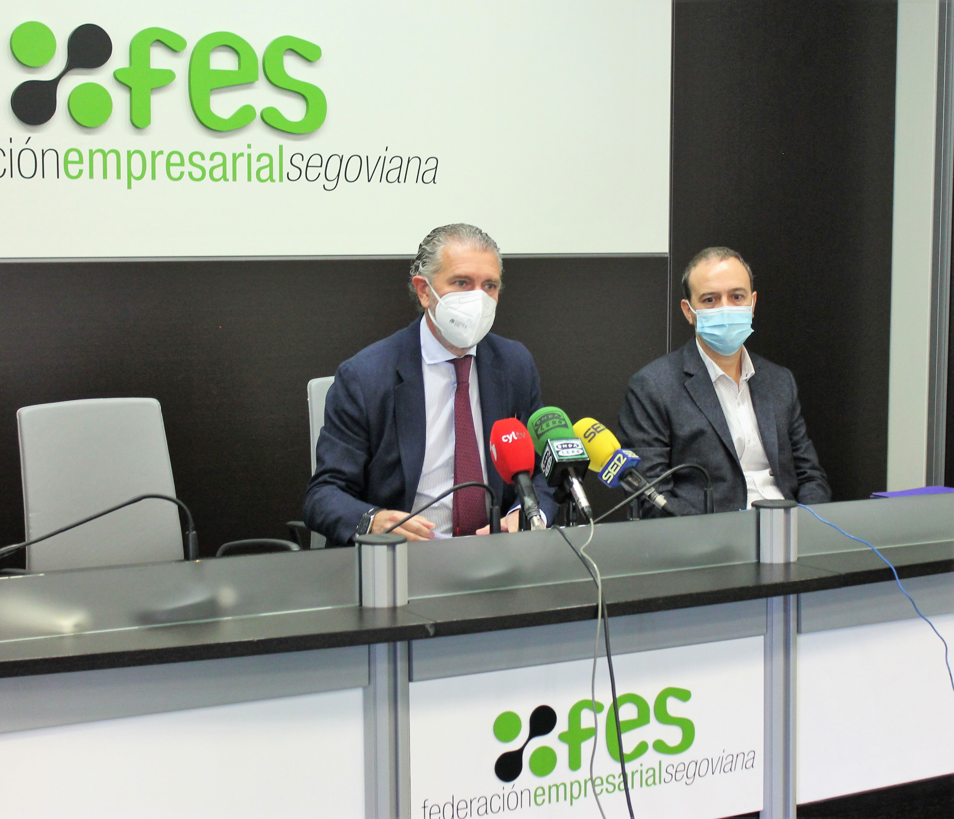 Revitalizar el asociacionismo comercial Revitalizar el asociacionismo comercial