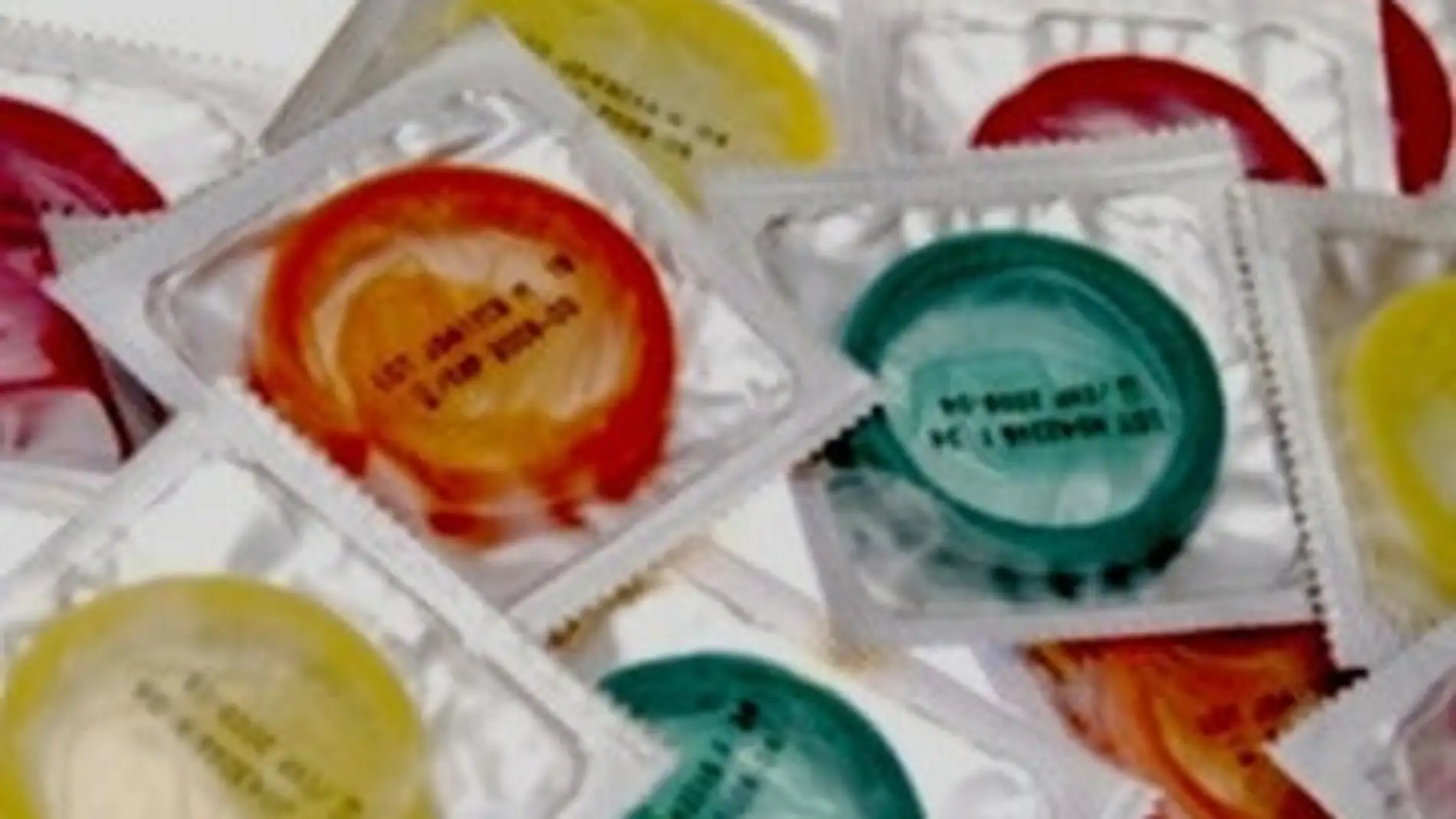 Malasia crea el "primer preservativo unisex" del mundo 
