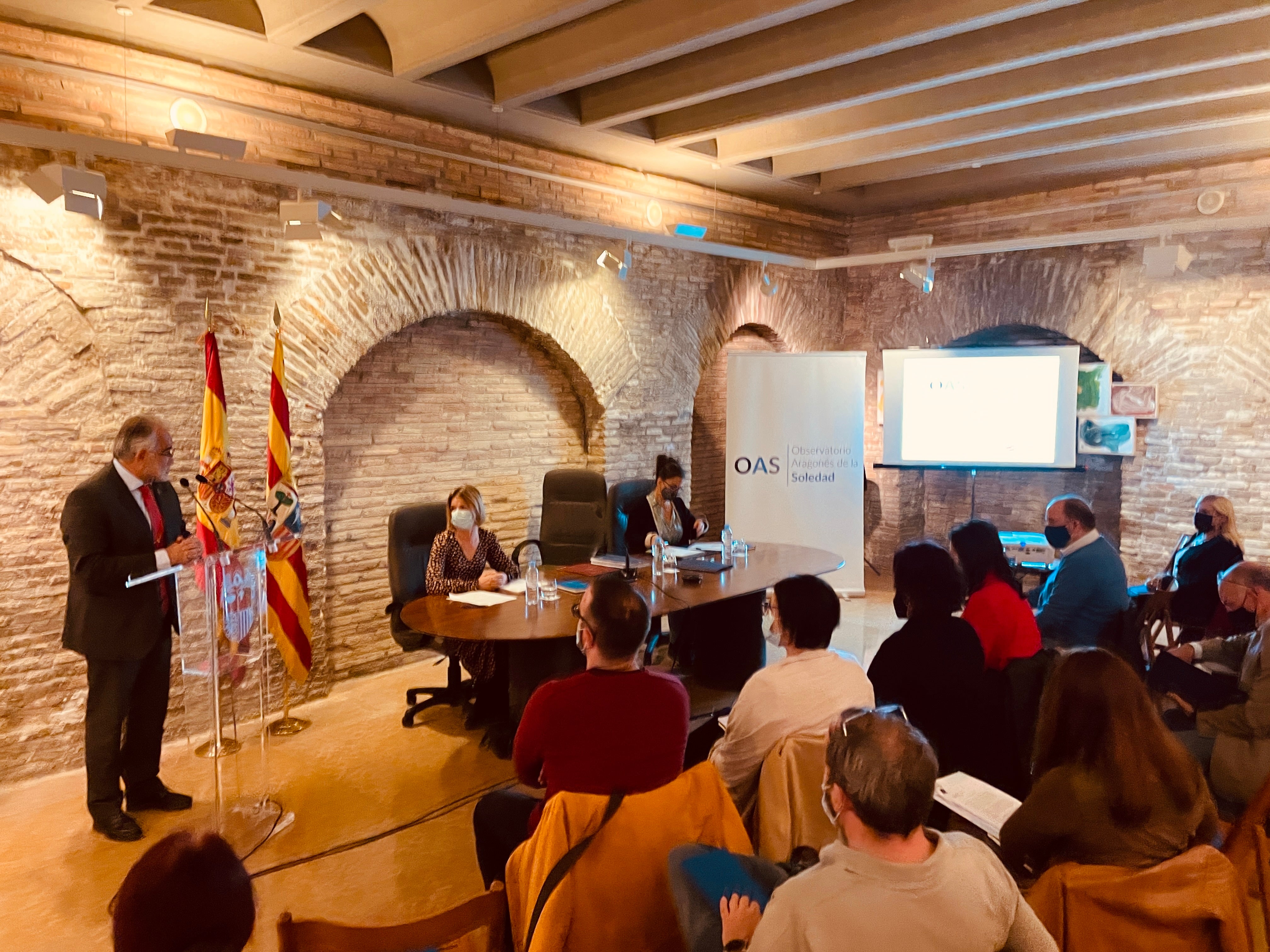 En Aragón, 65.000 mayores de 65 años viven solos En Aragón, 65.000 mayores de 65 años viven solos