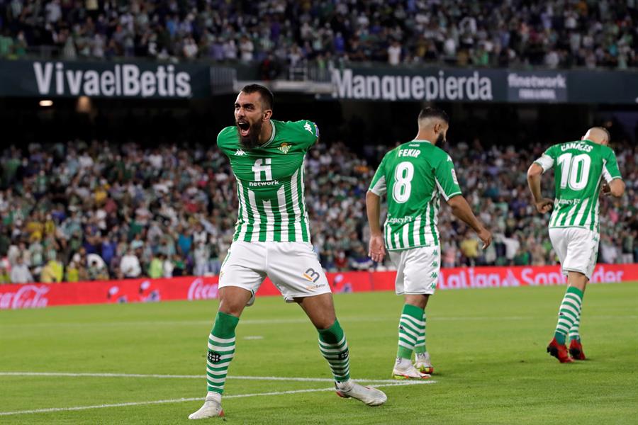 Goleada en Sevilla para pedir perdón Goleada en Sevilla para pedir perdón