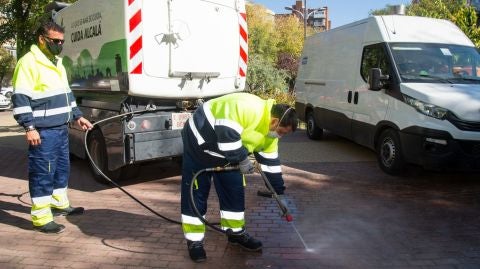 Vuelven las limpiezas intensivas a las calles de Alcal&aacute; de Henares