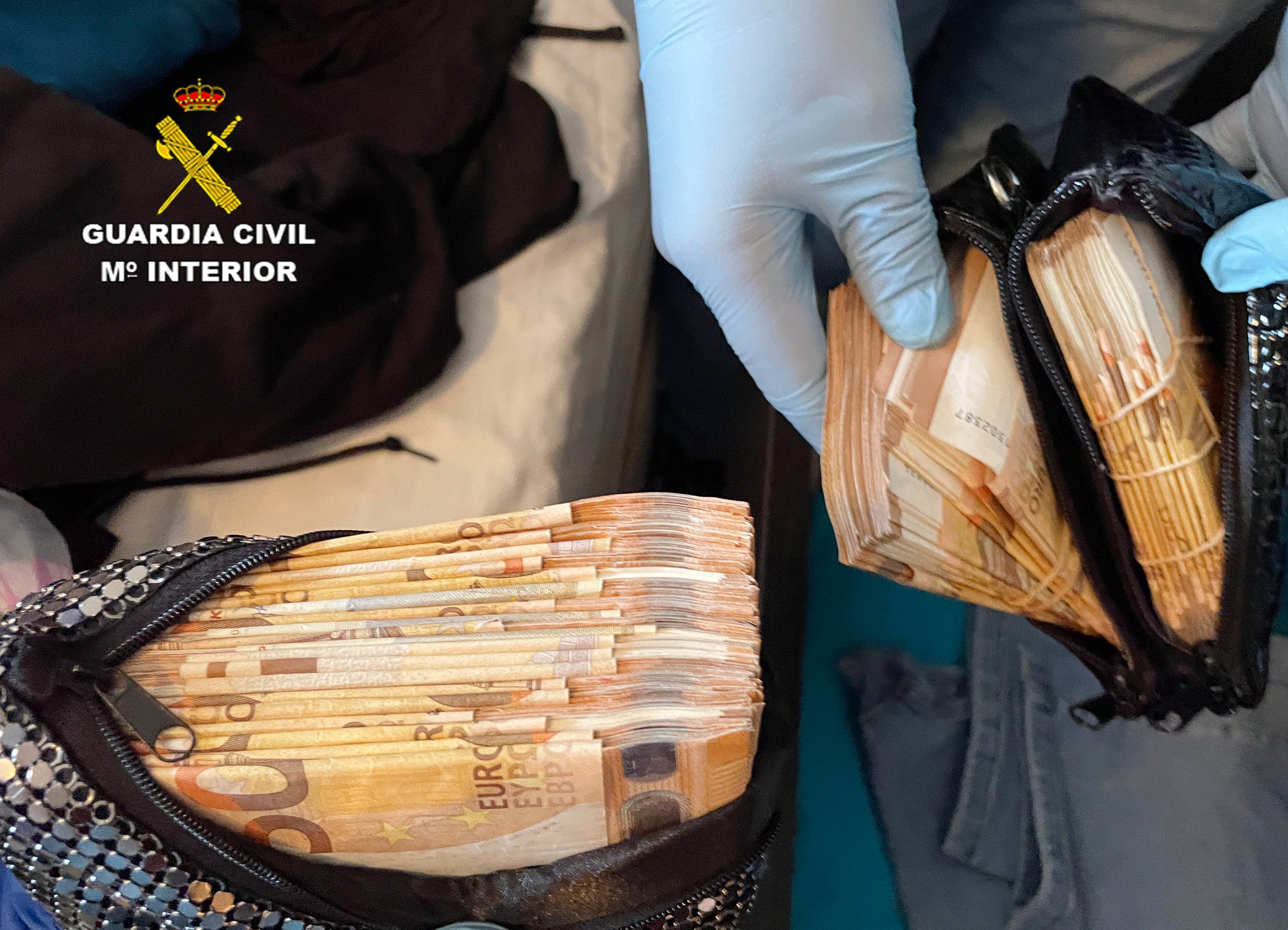 La Guardia Civil desmantela una empresa fraudulenta dedicada al cuidado a domicilio de ancianos británicos afincados en Mazarrón La Guardia Civil desmantela una empresa fraudulenta dedicada al cuidado a domicilio de ancianos británicos afincados en Mazarrón