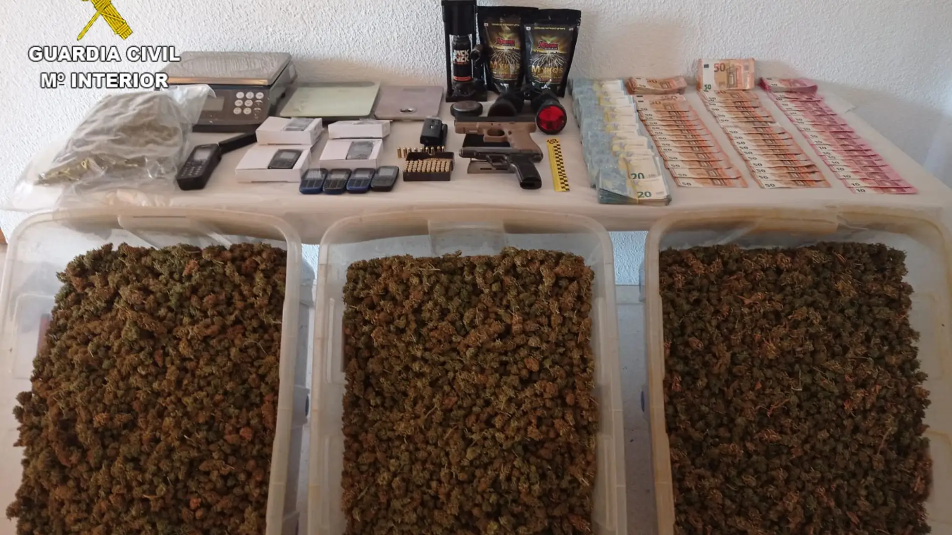 Cinco detenidos y desmantelado un punto de venta de drogas en La Torre de Esteban Hambrán (Toledo)