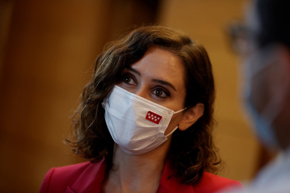 Guerra abierta entre Génova y Ayuso por el control del PP de Madrid Guerra abierta entre Génova y Ayuso por el control del PP de Madrid