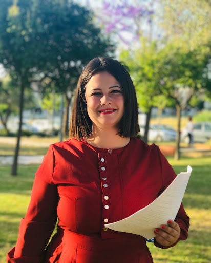 La portavoz de Vox en Bormujos abandona el partido tras presiones por su boda con una mujer migrante La portavoz de Vox en Bormujos abandona el partido tras presiones por su boda con una mujer migrante