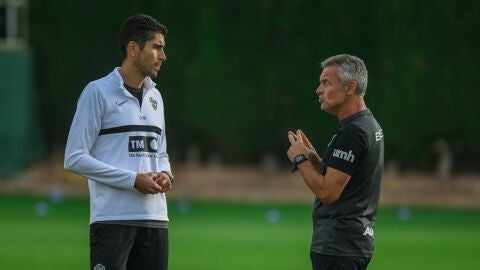 Fran Escribá, entrenador del Elche CF. Fran Escribá, entrenador del Elche CF.