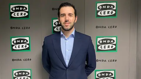 Diego Lázaro es administrador de fincas colegiado Diego Lázaro es administrador de fincas colegiado