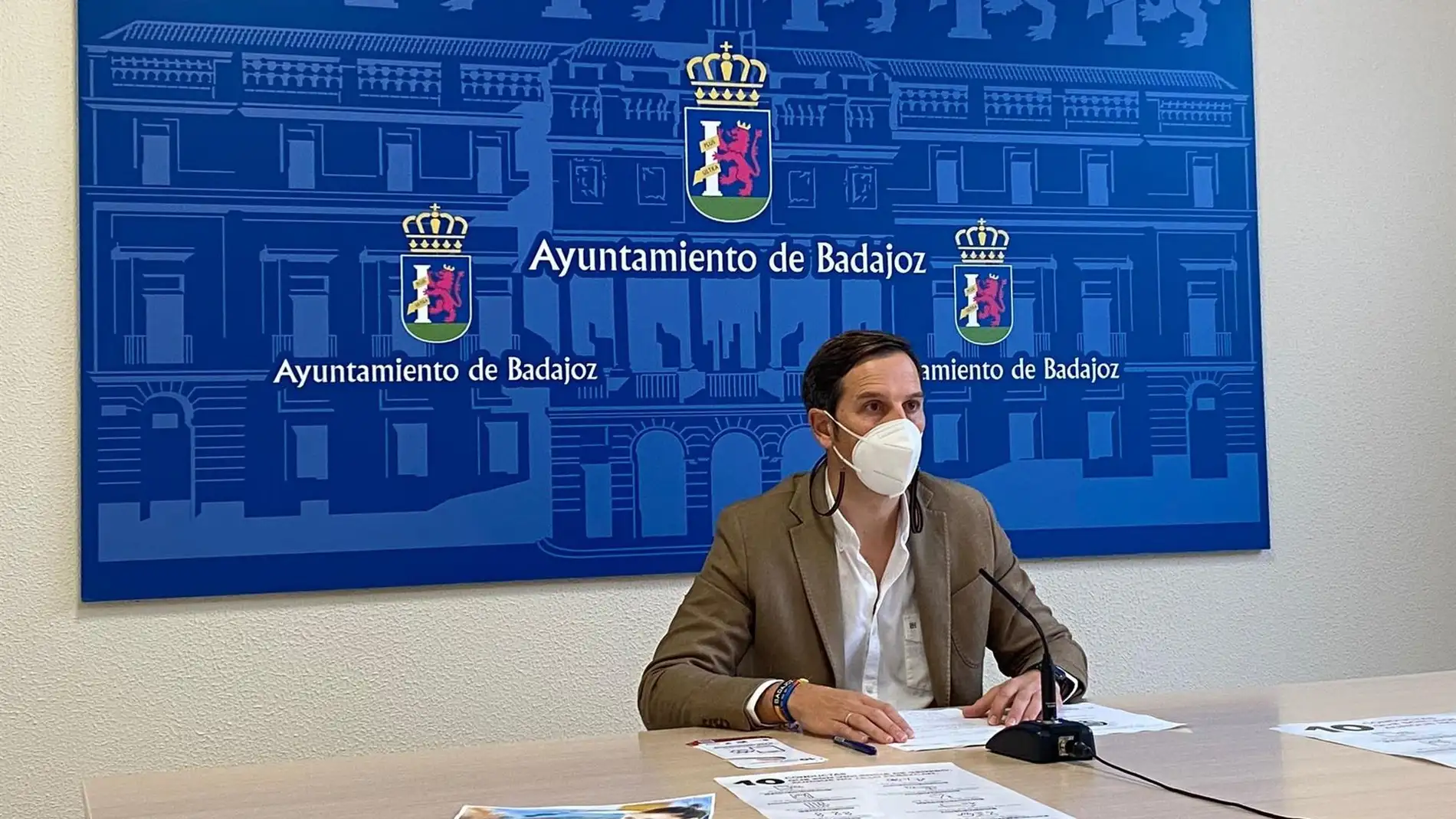 El Ayuntamiento de Badajoz organiza dos campañas de sensibilización y acciones educativas o deportivas por el 25N