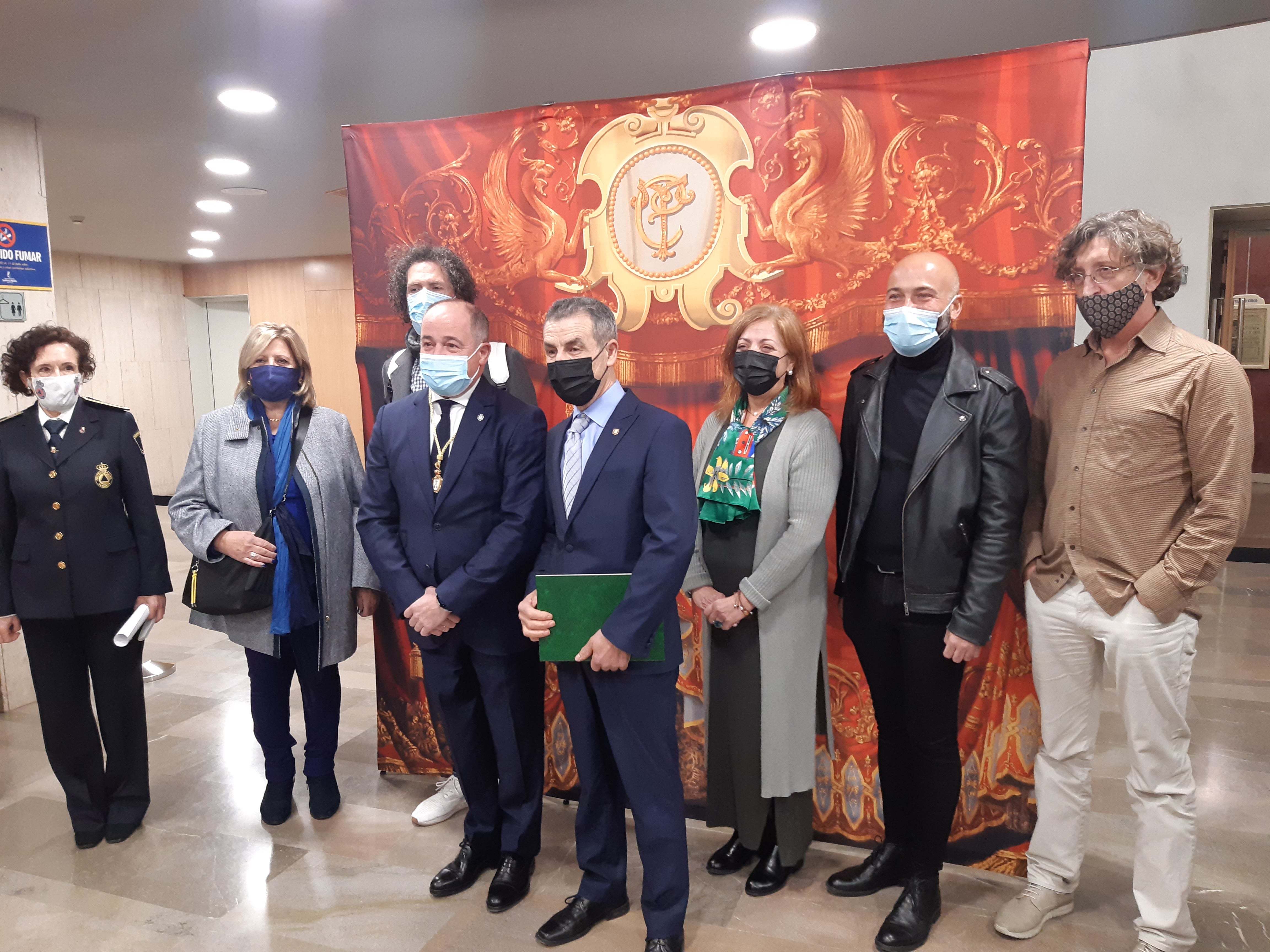 El alcalde anuncia la convocatoria de los Galardones Ciudad de Albacete para 2022 El alcalde anuncia la convocatoria de los Galardones Ciudad de Albacete para 2022