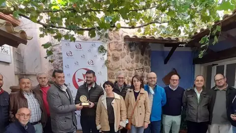 La Sociedad Cevantina agradece a los sanitarios el esfuerzo La Sociedad Cevantina agradece a los sanitarios el esfuerzo