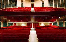 El Gremi d'Hotels de Barcelona ofereix descomptes si anem al teatre El Gremi d'Hotels de Barcelona ofereix descomptes si anem al teatre