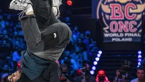 Breakdance Breakdance
