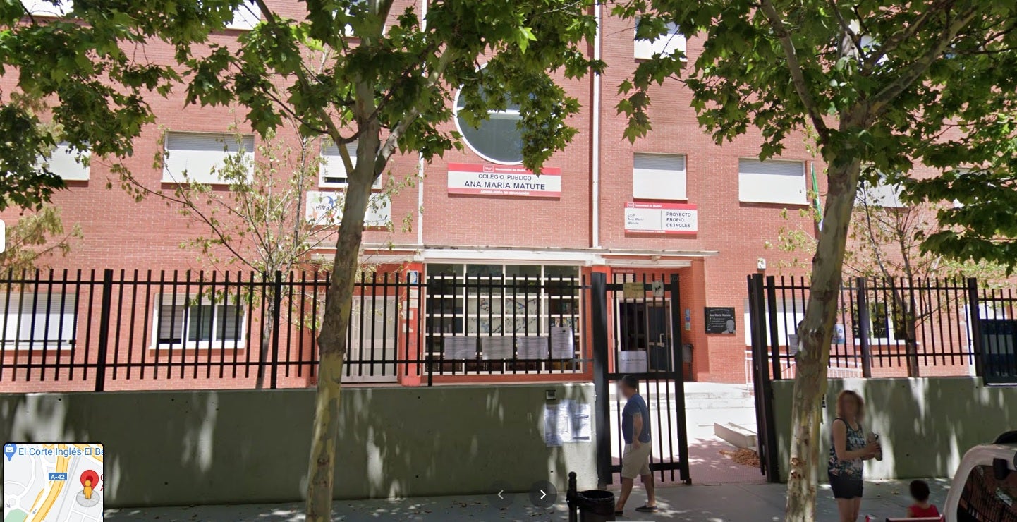 Un brote de 49 personas en un colegio de Getafe obliga a confinar 18 aulas y 178 alumnos Un brote de 49 personas en un colegio de Getafe obliga a confinar 18 aulas y 178 alumnos