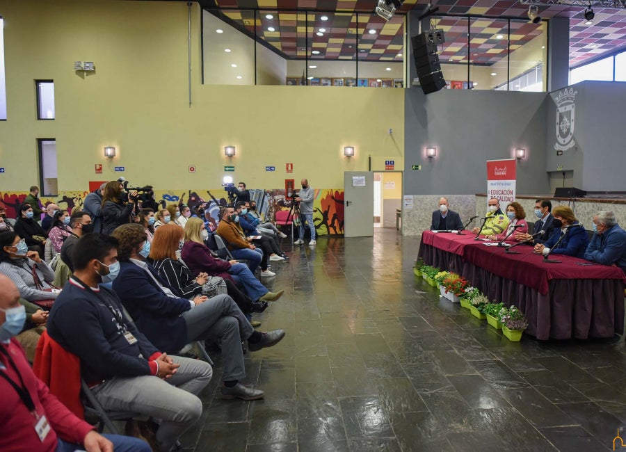 La Diputación de Ciudad Real pone en marcha Promueve + dirigido a 750 desempleados La Diputación de Ciudad Real pone en marcha Promueve + dirigido a 750 desempleados