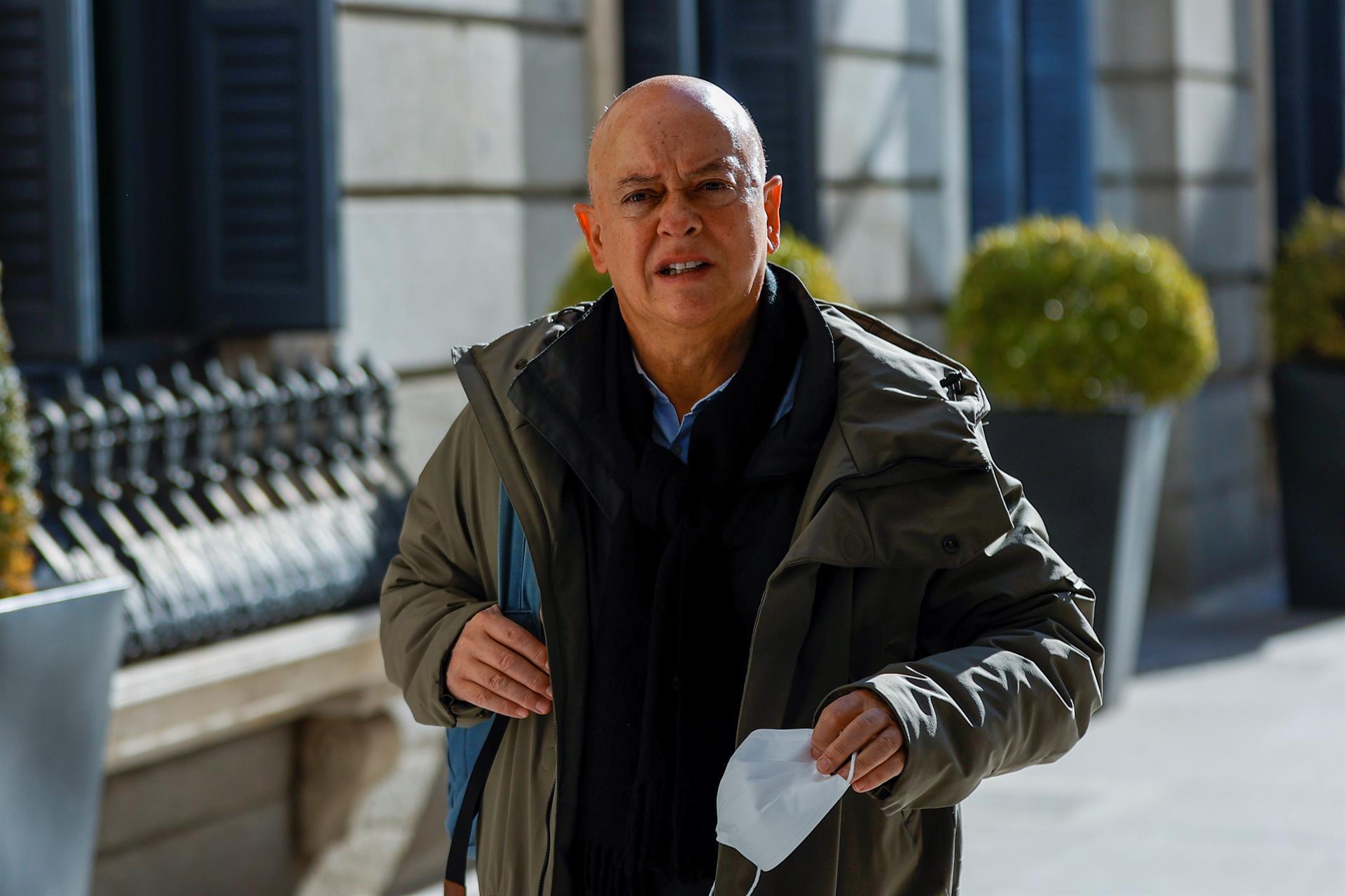 Odón Elorza vota "no" a Arnaldo para el Constitucional, desmarcándose del PSOE Odón Elorza vota "no" a Arnaldo para el Constitucional, desmarcándose del PSOE