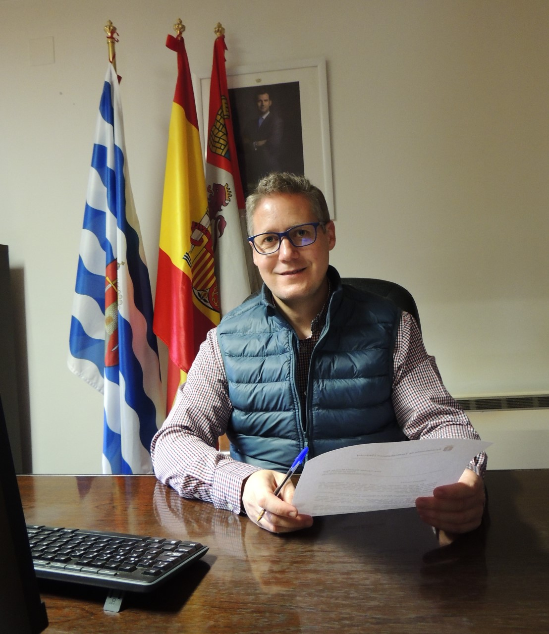 Torrecaballeros entrega las ayudas escolares Torrecaballeros entrega las ayudas escolares