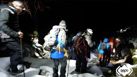 Un momento del rescate Un momento del rescate