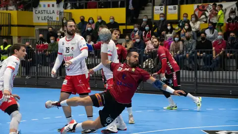 Balonmano Nava contra Granollers Segovia