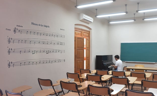 Bajas entre los docentes Bajas entre los docentes