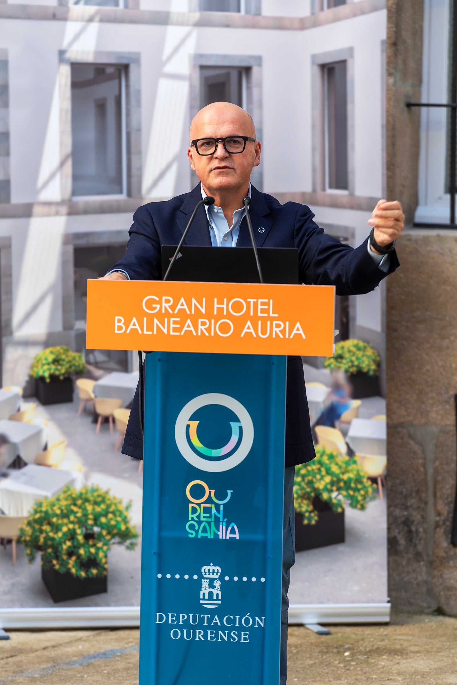 Manuel Baltar "Ourense e a provincia poderán presumir do hotel balneario máis moderno" Manuel Baltar "Ourense e a provincia poderán presumir do hotel balneario máis moderno"