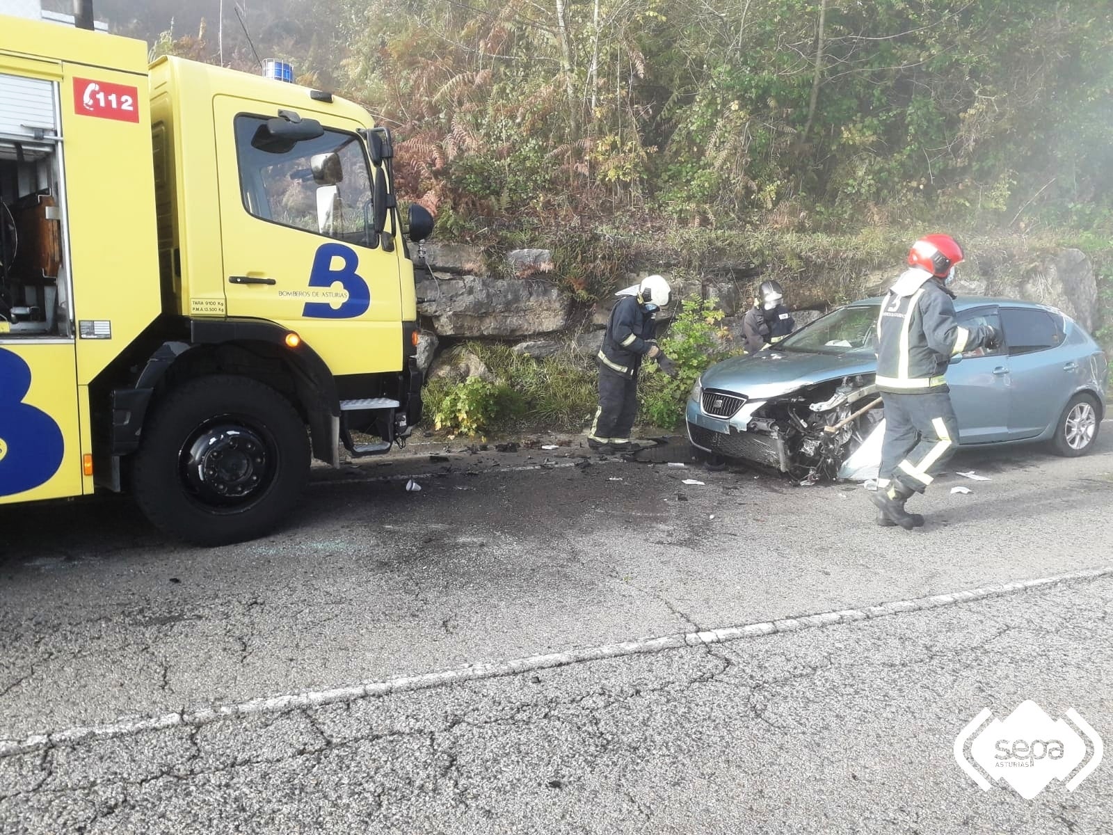 Una mujer con politrauma en un accidente en Tineo Una mujer con politrauma en un accidente en Tineo