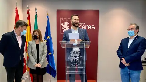 Cáceres recibirá 200.000 euros para la elaboración de proyectos piloto relacionados con la Agenda Urbana Cáceres recibirá 200.000 euros para la elaboración de proyectos piloto relacionados con la Agenda Urbana