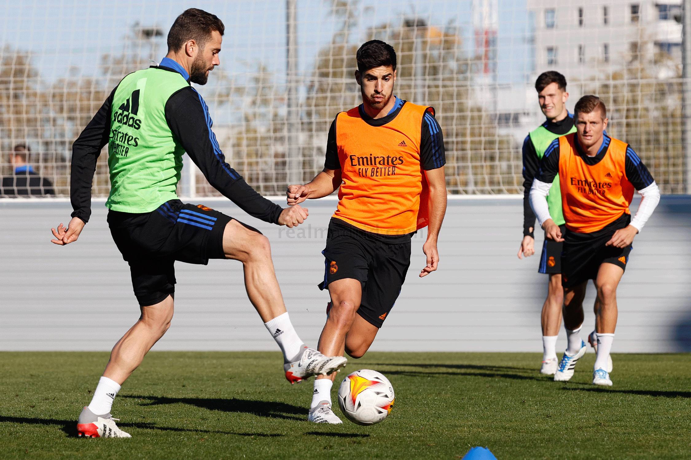 Valverde y Rodrygo siguen entrenando al margen Valverde y Rodrygo siguen entrenando al margen