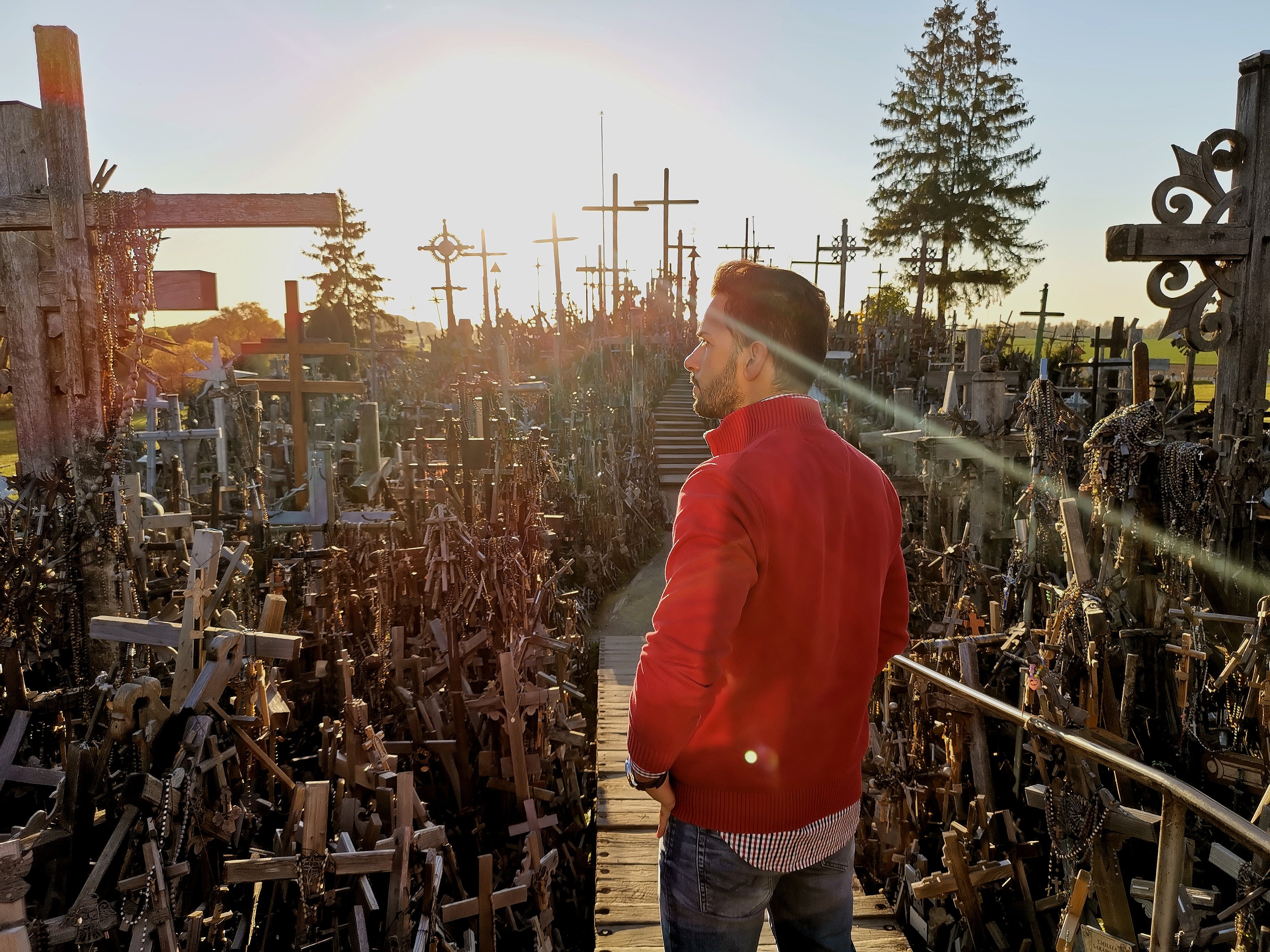 El milagro de la colina de las cruces de Lituania El milagro de la colina de las cruces de Lituania