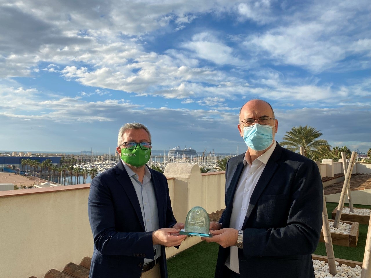 Alicante supera el reto 'Banderas Verdes' de Ecovidrio Alicante supera el reto 'Banderas Verdes' de Ecovidrio