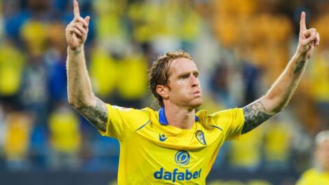 El jugador del C&aacute;diz C.F, &Aacute;lex Fern&aacute;ndez 