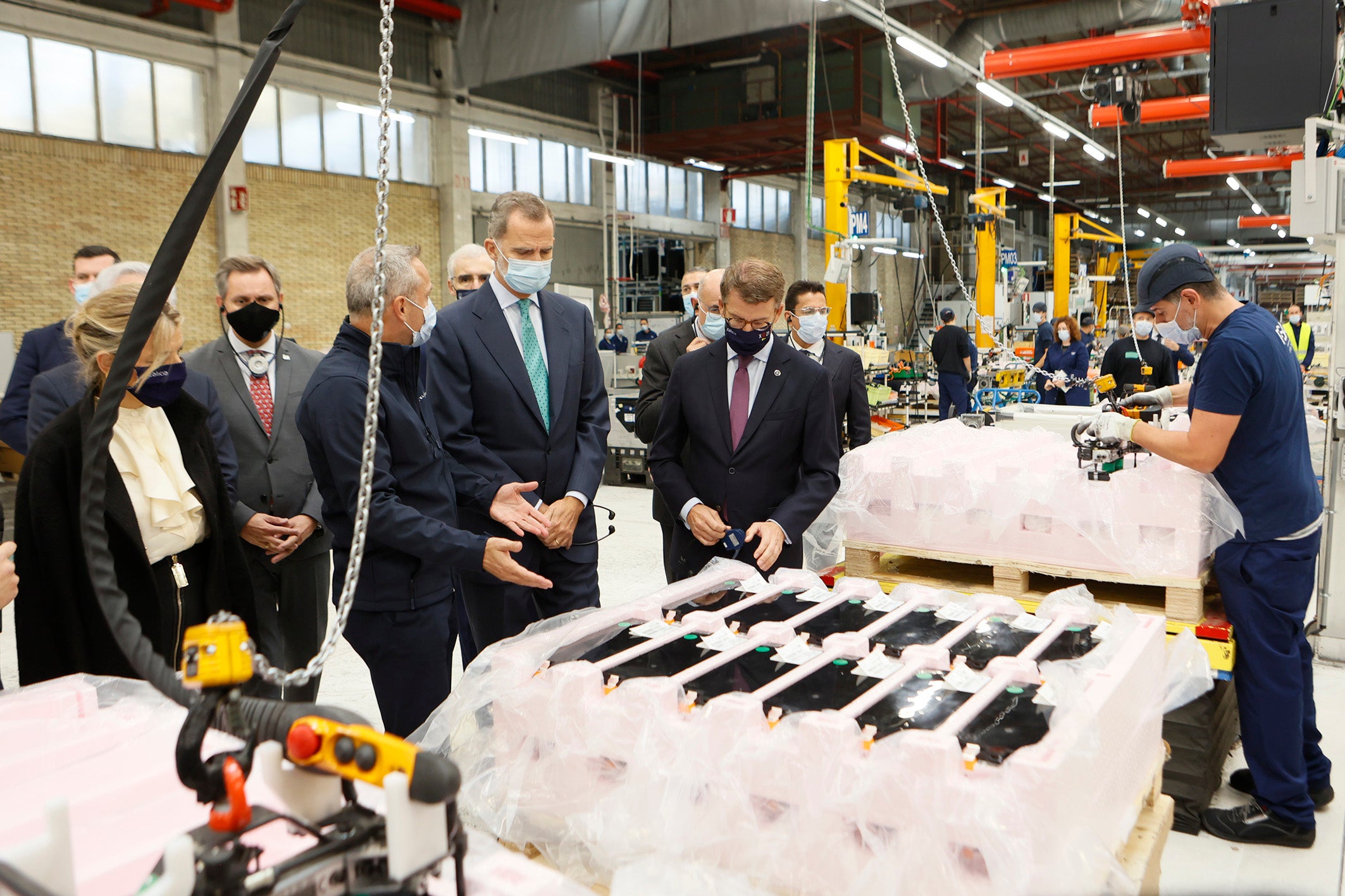 El Rey Felipe VI visita la planta de Stellantis Vigo. El Rey Felipe VI visita la planta de Stellantis Vigo.