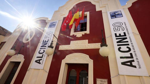 el Teatro Sal&oacute;n Cervantes acoge esta tarde la gala de clausura de ALCINE 50
